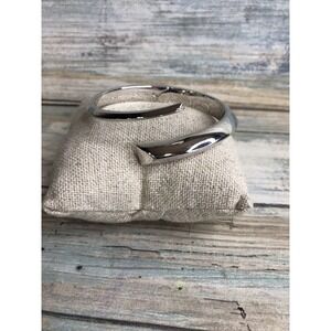 Kate Spade Hinged Silver Tone Bracelet NWOT Rare